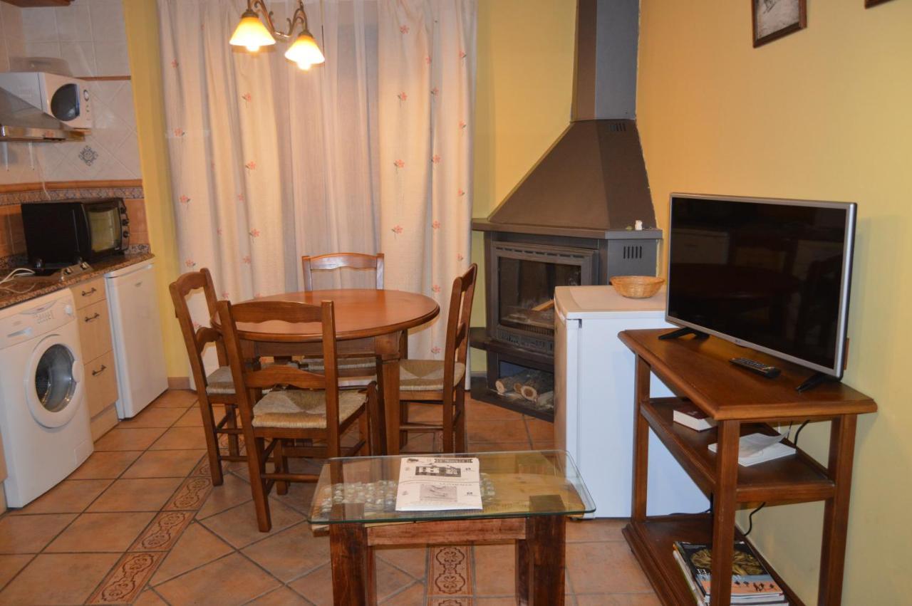 Apartamentos Rurales La Muralla II Canete  エクステリア 写真