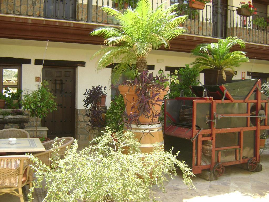 Apartamentos Rurales La Muralla II Canete  エクステリア 写真