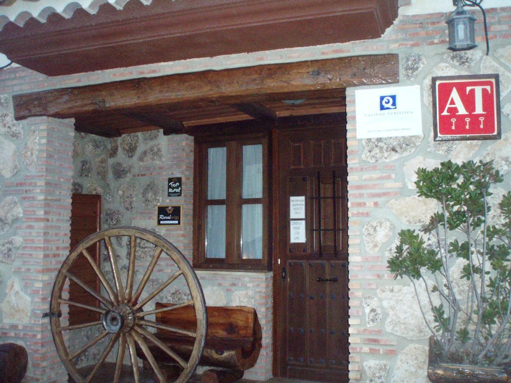 Apartamentos Rurales La Muralla II Canete  エクステリア 写真