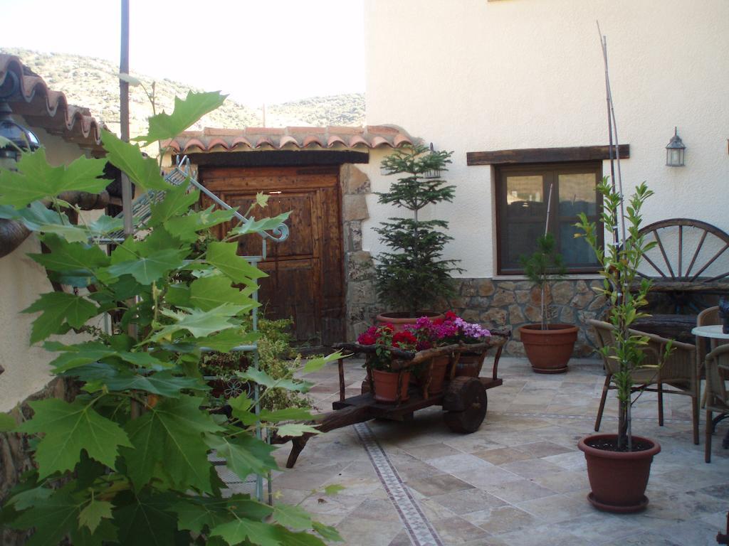 Apartamentos Rurales La Muralla II Canete  エクステリア 写真