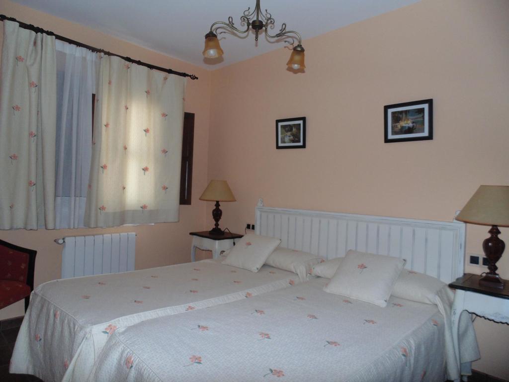 Apartamentos Rurales La Muralla II Canete  エクステリア 写真